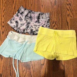 3 pairs of youth medium hard tail waffle shorts